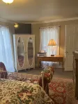 Amazing Location- Skiing Nearby, Hot Tub, TV & Huge Deck! Country Charm Inside! - 3つ星