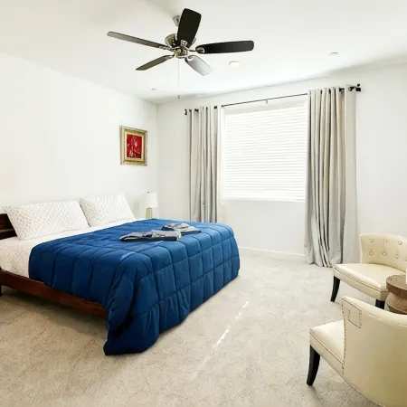 Sequoia Riverway Retreat, Visalia Central Home 4BR, 2.5 BTH. 45 mins to Sequoia