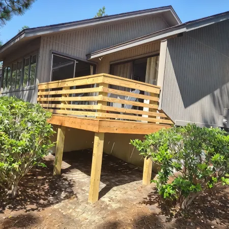 Birdie House located off Pinehurst #6.  Whole house near 39 golf courses.