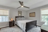 Pets Welcome! Large 4 Bed Beach View Privately Own/Operated - balkon