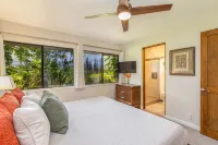 Deluxe Island Retreat-Newly Remodeled  - SUMMER SPECIAL - 3-Star