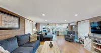 Oceanview Riverfront retreat w/ hot tub and private dock! - 10 min from DE Turf - 4-Star
