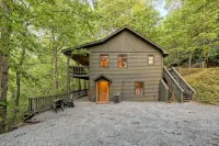 Modern Cabin with Great Views Close to Downtown Clayton - Chalets