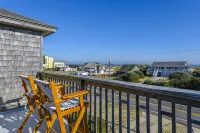 Semi Ocean Front in Nags Head NC with Private Pool! - 3성급