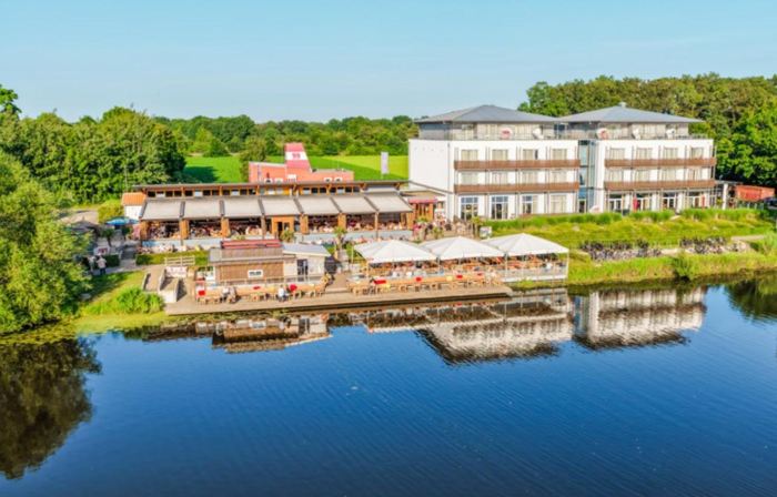 Riverside Hotel