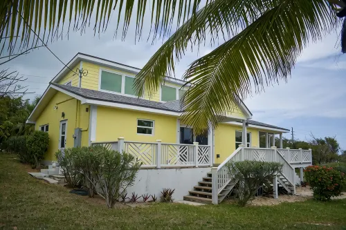 Escape House on Green Turtle Cay is the Perfect Island Getaway w/Deep Water Dock - 3 tähden
