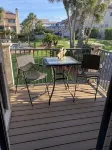 Beach Condo Newly Renovated - 부티크