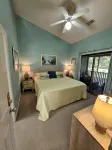 2nd floor 2 BR, 2 bath, Sunset Beach 5 mins from Ocean @ Sea Trail Golf Resort - Boutique