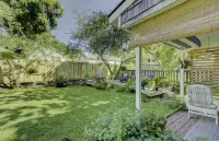 Best Porch in Swansboro! 1 Block to Front Street. Beautiful New Kitchen. - Wifi