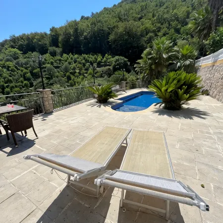 Villa Isabella: relaxation, calm, pool and beautiful beaches nearby