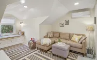 Adorable attic cottage in the heart of Oregon Wine Country. - Wifi