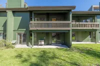 Cozy Lakeside Deer Valley 3+ bdrm/Sleeps 8 - Homestays