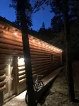 Beautiful bunkhouse in forest just hours outside Phoenix metro area - Hytter