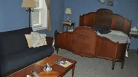 Manor House BnB, Soaking Tub, Pet Friendly - Wi-Fi