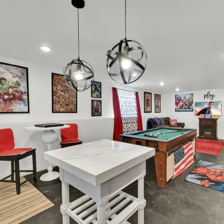 Luxury 6Br |Hot Tub |Private Pickleball |Sleeps 15