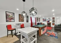 Luxury 6Br |Hot Tub |Private Pickleball |Sleeps 15 - WiFi
