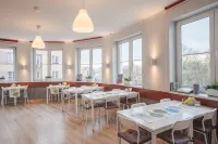 Premium Hostel - Hostels