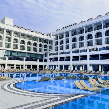 Sunthalia Hotels & Resorts Ultra All Inclusive Adults Only Party Hotel