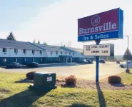 Burnsville Inn & Suites Hotels in Burnsville