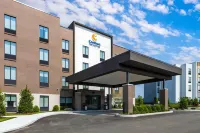 Comfort Inn & Suites Gallatin - Nashville Metro فنادق في Gallatin