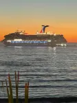 Seaside Adventure Lodging