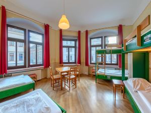 Hostel Mondpalast