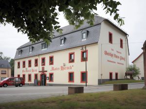 Gasthof Und Hotel Roter Hirsch