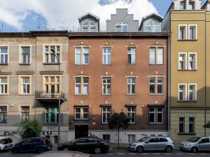 Ariańska Studio with Mezzanine Cracow