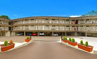Killara Hotel & Suites