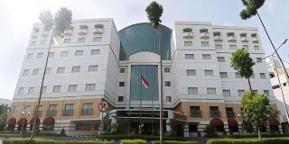 Surabaya Suites Hotel Powered by Archipelago