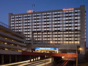 Four Points by Sheraton Boston Newton