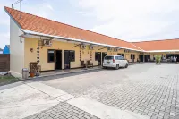 KoolKost Syariah Near Transmart Tegal