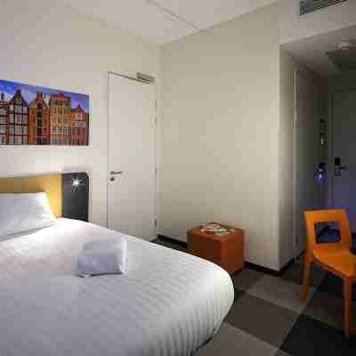 EasyHotel Amsterdam Zaandam Rooms