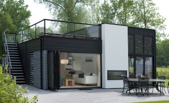 Cube Elite 4 - Housity