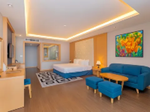 GOLDEN ERA HOTEL (Vung Tau Riva Hotel) Hotels near Hon Ba Island
