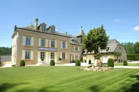 French Corréze Moulin Bleu Hotels in Varetz