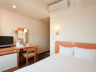 Smile Hotel Nishiakashi Hotels in Акаші