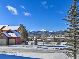 Fraser Condo 5 Miles to Winter Park Resort!