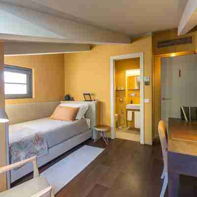 A440 in Tuscany Rooms