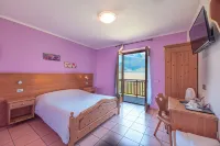 Antico Fienile Agritur Hotels in Denno