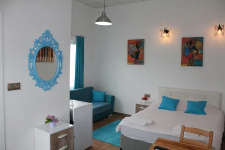 Mavi Pansiyon & Restaurant Отели рядом с достопримечательностью «D-Marin Didim Marina»