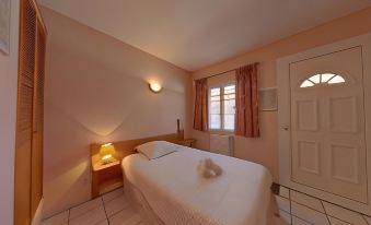 Logis - Hôtel & Restaurant "L'Envie des mets"