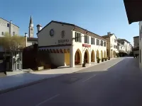 Hotel and Wellness Patriarca Hotels near Villa Manin