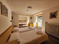 Hotel Nevada فنادق في Valle di Cadore