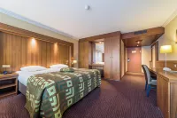 Van der Valk Hotel Emmen Hotels near Wildlands
