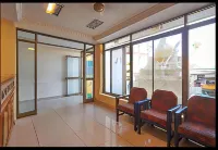 斯里馬尼亞飯店
