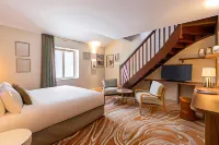 GRAND HOTEL D'ORANGE, BW SIGNATURE COLLECTION BY BEST WESTERN فنادق في Uchaux