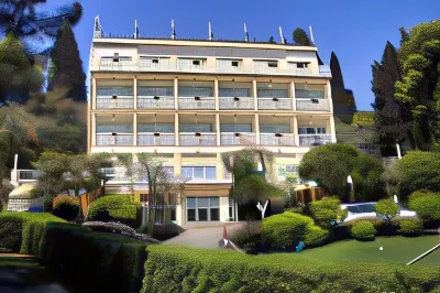 Hotel l'Approdo Các khách sạn ở Rapallo