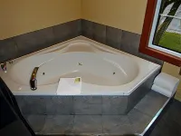 Super 8 by Wyndham Sault Ste Marie on