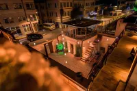 Young Cave Hotel